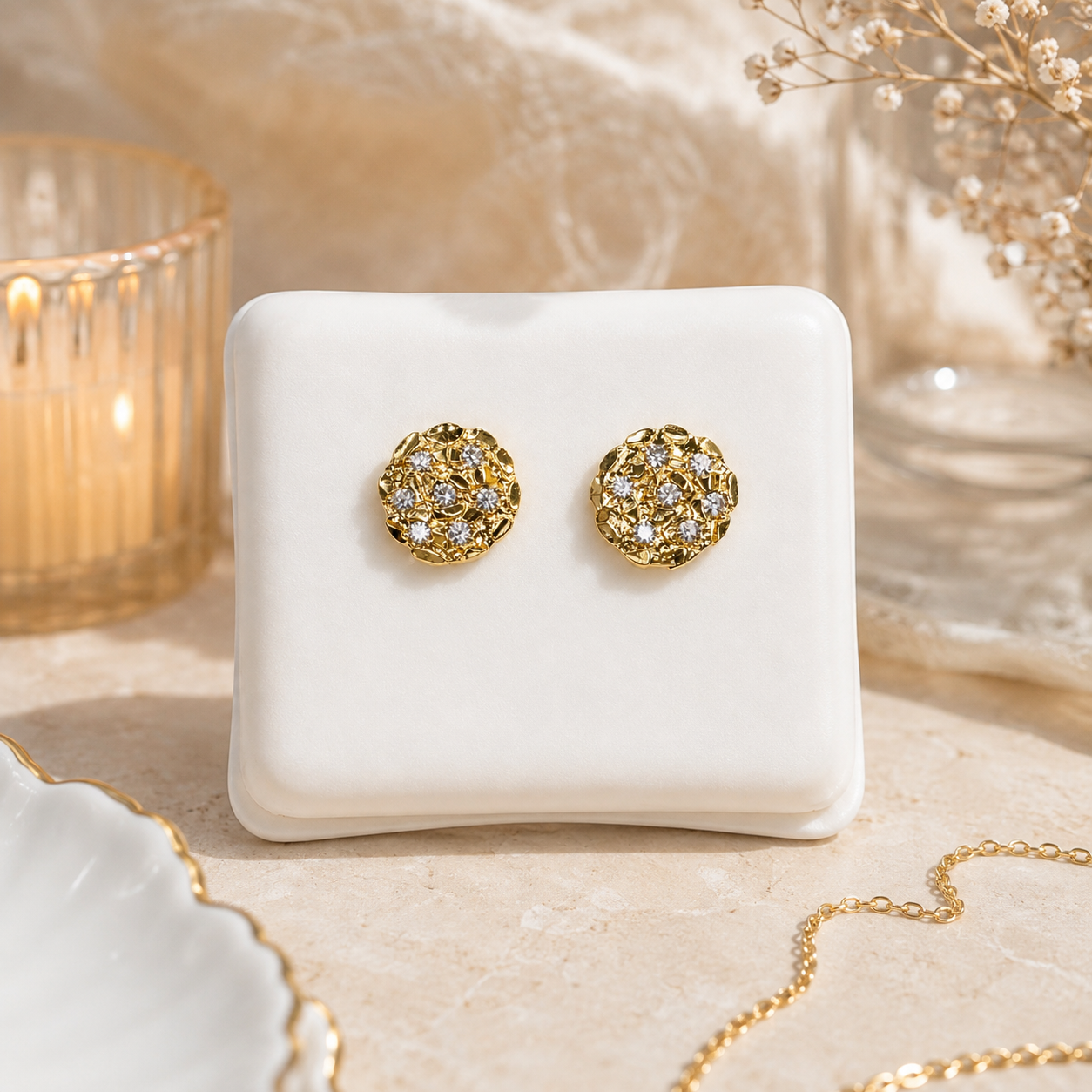 Round nugget w/ cz- Gold tone