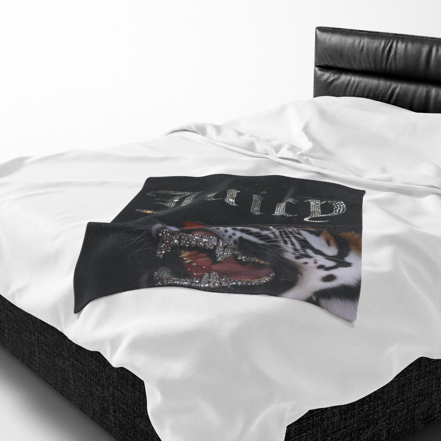 Juicy Tiger Plush blanket