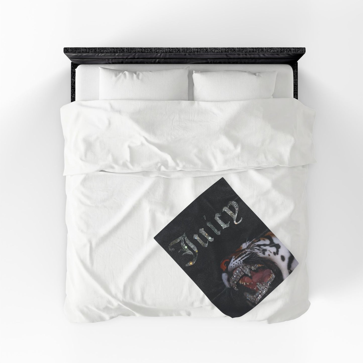 Juicy Tiger Plush blanket