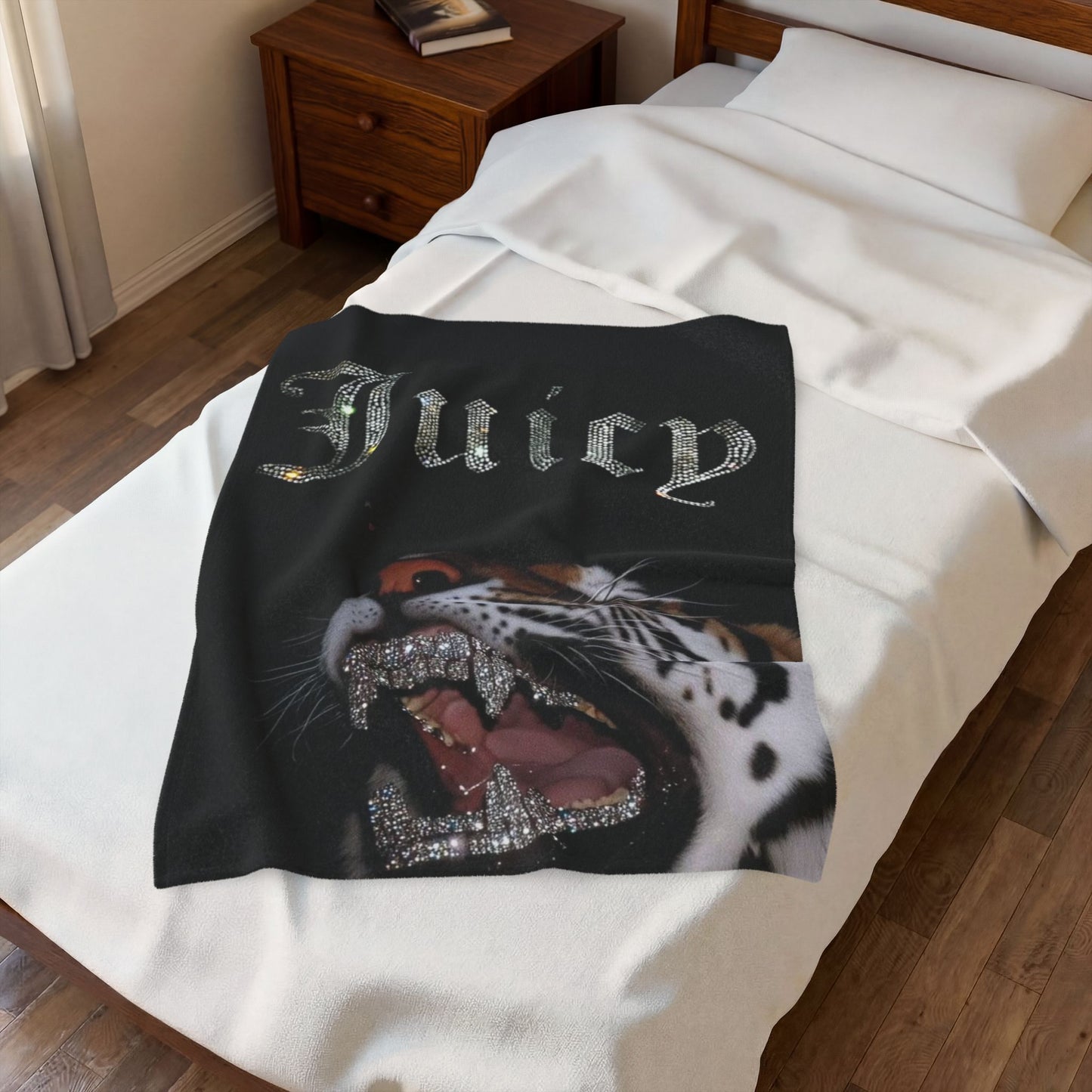 Juicy Tiger Plush blanket