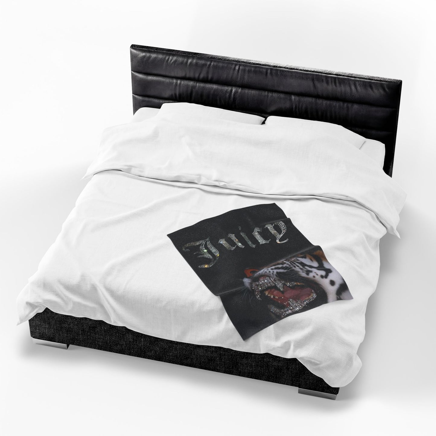 Juicy Tiger Plush blanket