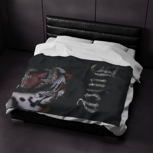 Juicy Tiger Plush blanket