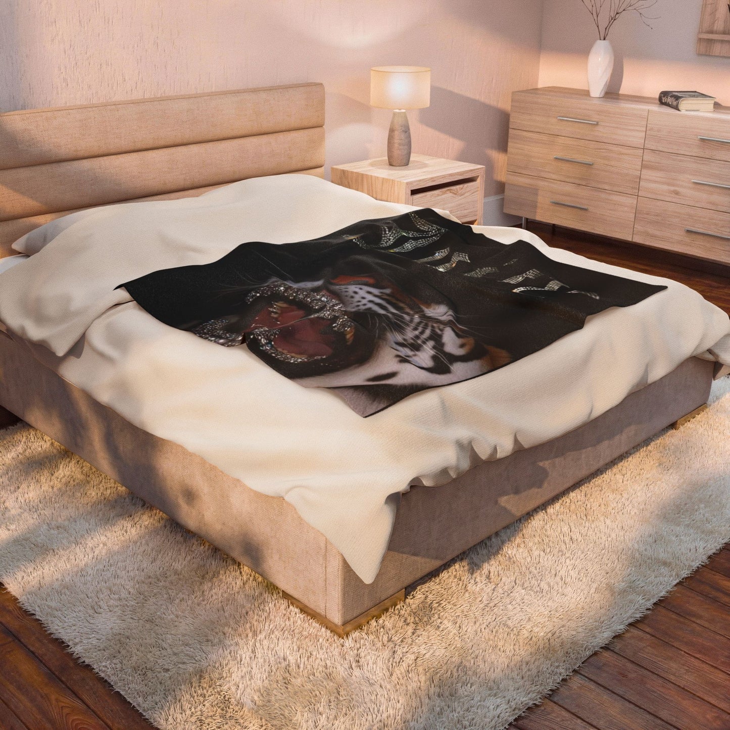 Juicy Tiger Plush blanket